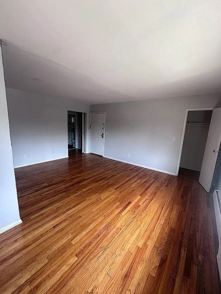 247 Kinderkamack Rd #235 - Photo 2 of 6