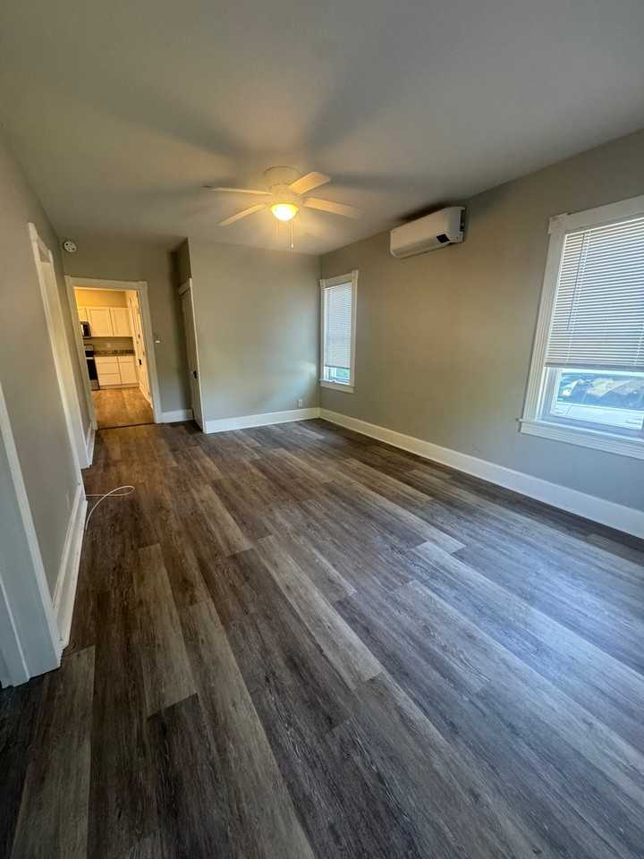 5900 Sullivan Trl #1stFL - Photo 4 of 12