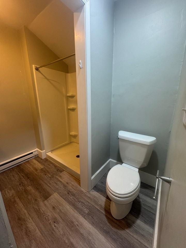 5900 Sullivan Trl #1stFL - Photo 7 of 12