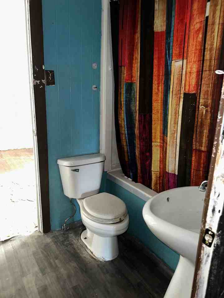 2618 E Garfield Ave - Photo 7 of 20