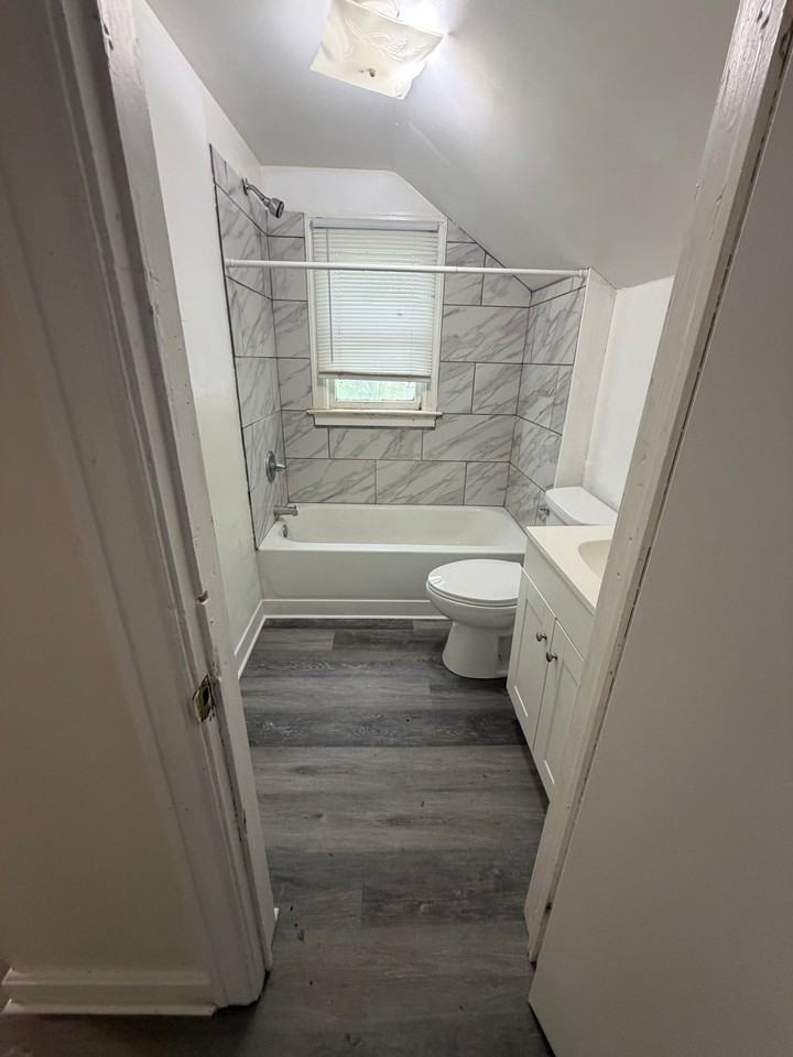 198 Rex Ave #2 - Photo 2 of 16