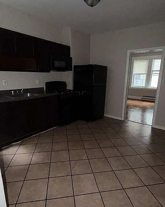 391 13th Ave #401-1 - Photo 3 of 3