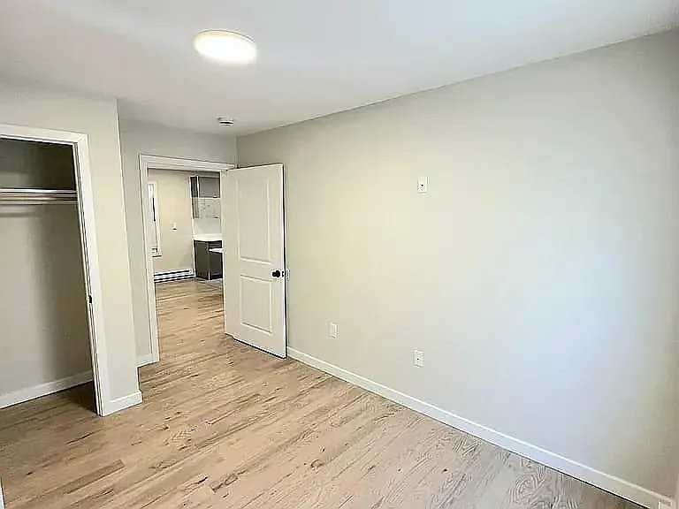 307 Littleton Ave #311-3A - Photo 4 of 5