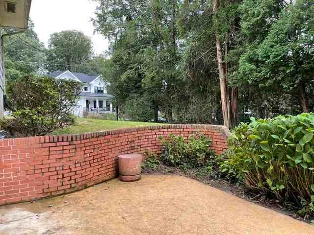 1104 Desale St Sw - Photo 3 of 20