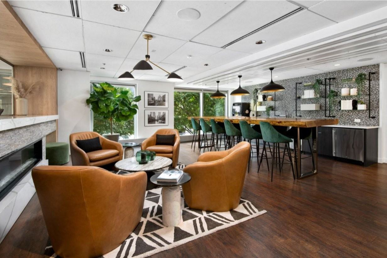 307 N Canal St - Photo 7 of 15