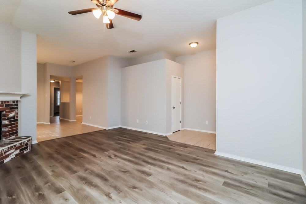 1201 Gray Dawn Dr - Photo 4 of 16