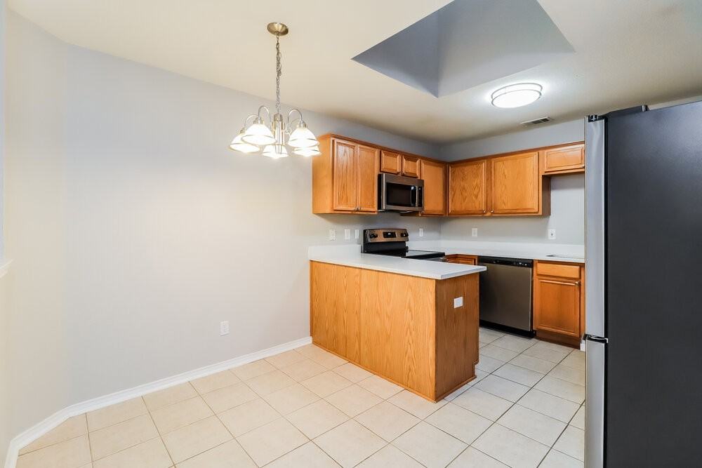 1201 Gray Dawn Dr - Photo 6 of 16