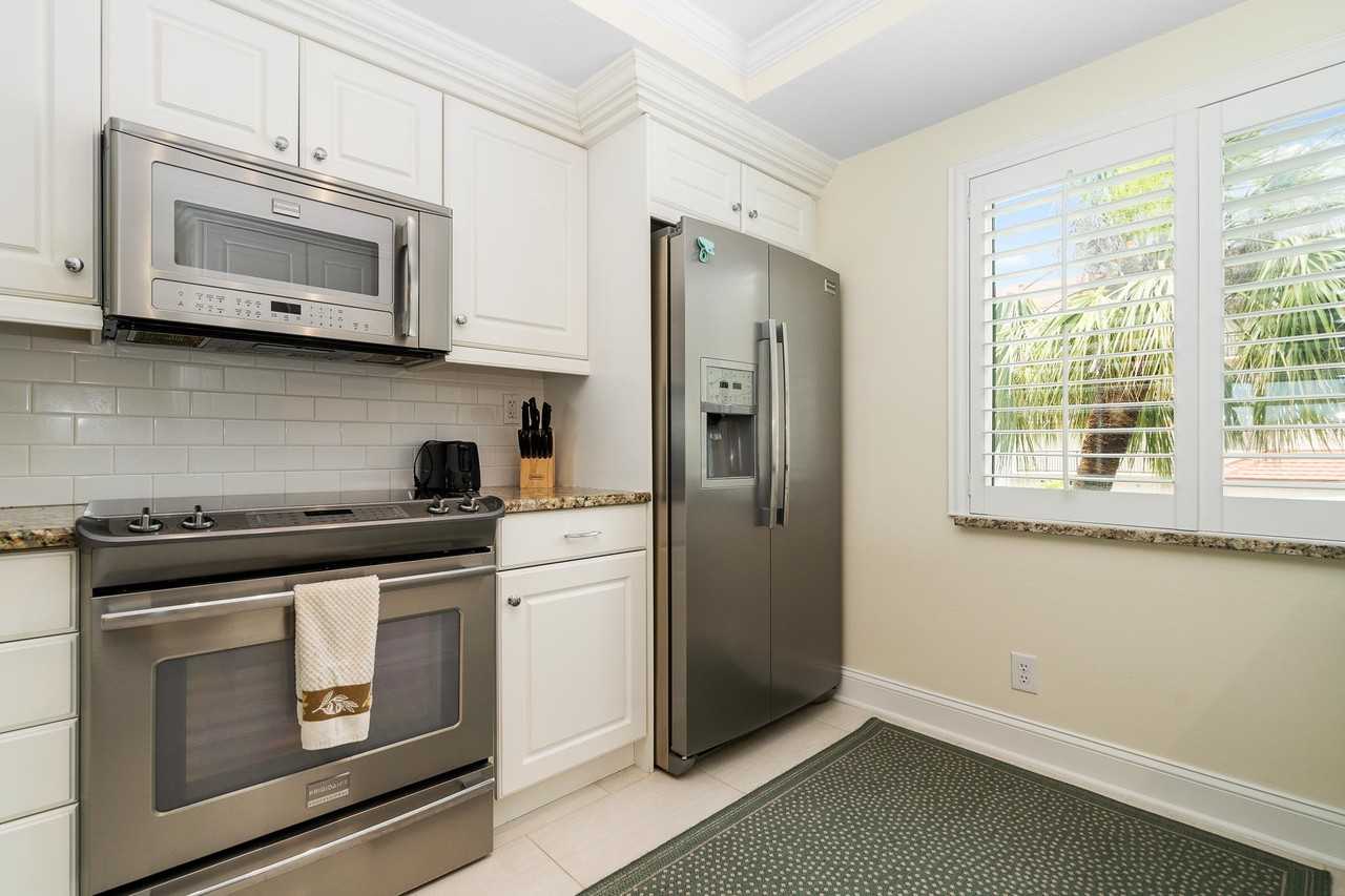 5510 Puerta Del Sol Blvd S #234 - Photo 7 of 33