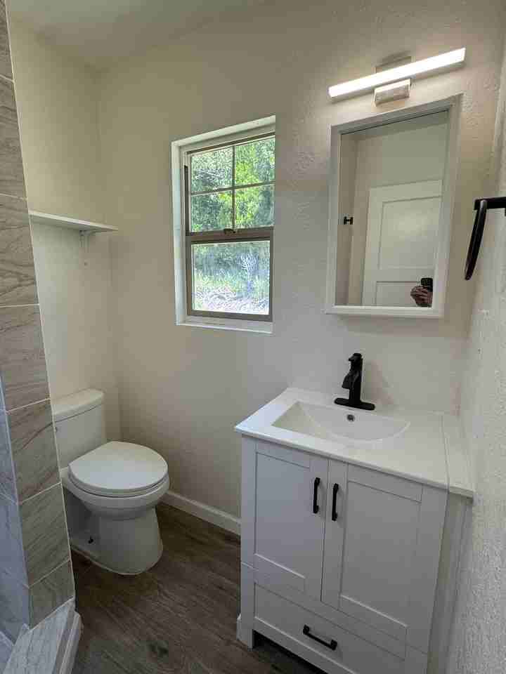 550 Shastina Dr #16 - Photo 3 of 7