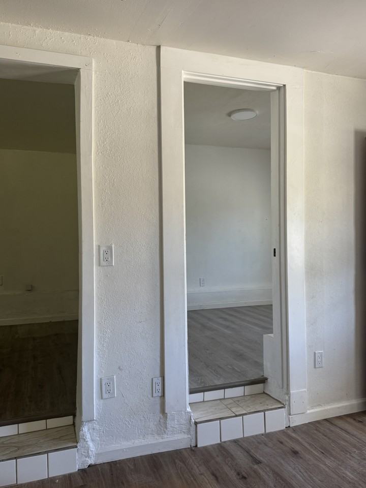 550 Shastina Dr #16 - Photo 6 of 7