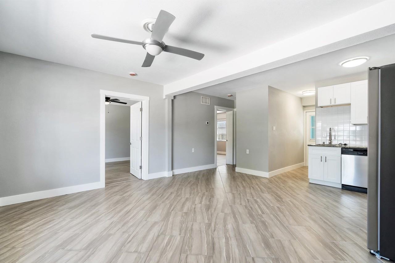 7885 Boca Ciega Dr #3 - Photo 7 of 44