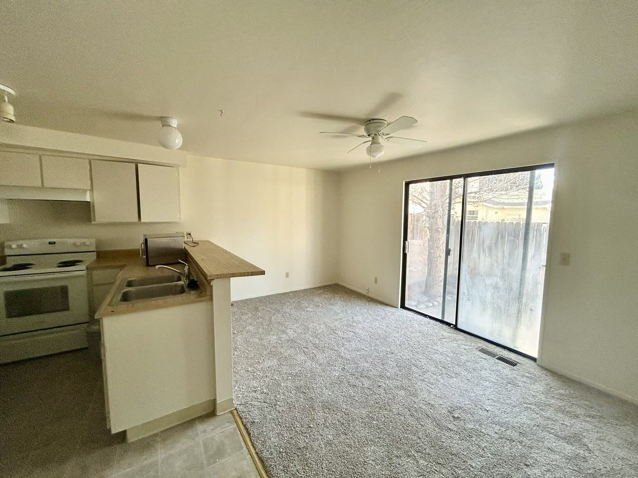 1476 Hussman Ave #A - Photo 2 of 12