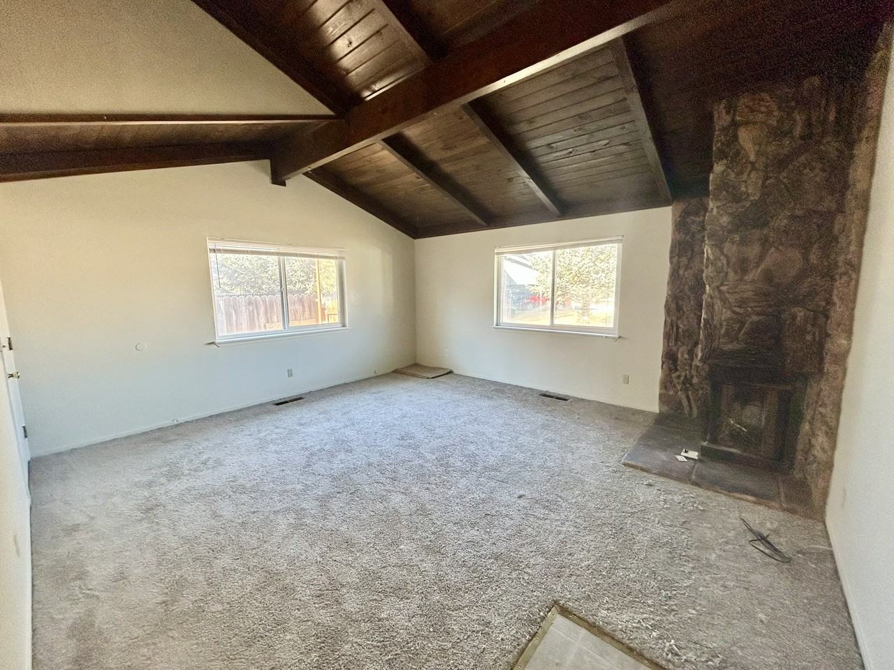 1476 Hussman Ave #A - Photo 4 of 12