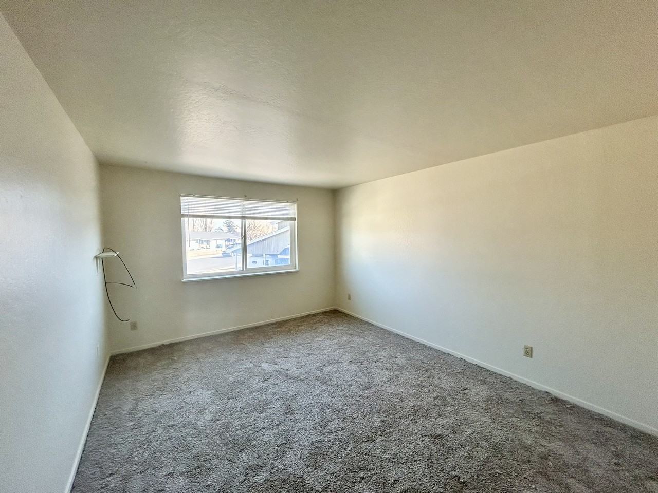 1476 Hussman Ave #A - Photo 7 of 12
