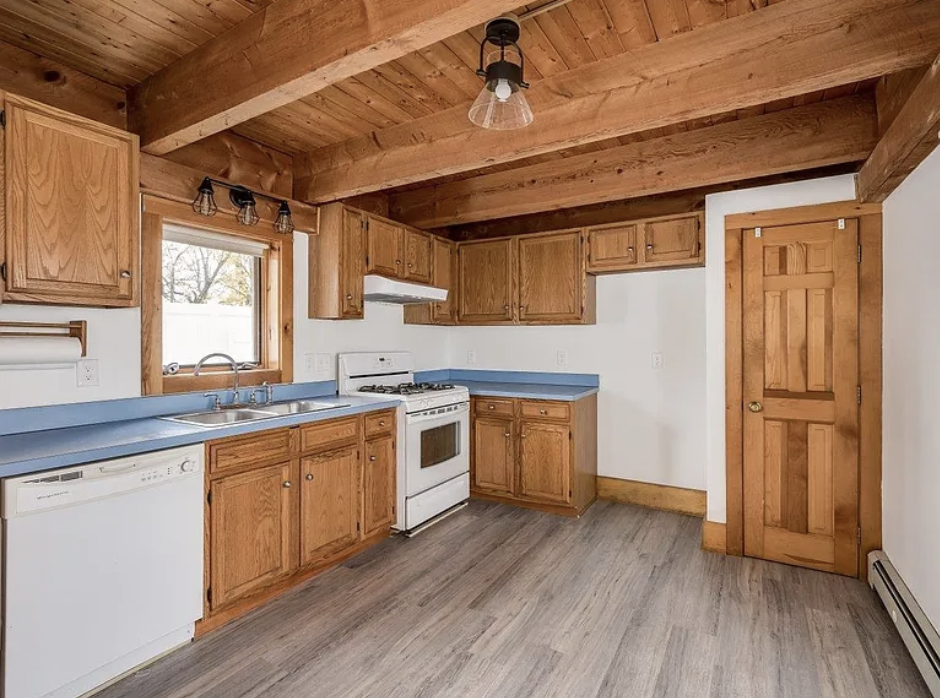 2426 Garfield St #24 - Photo 3 of 17