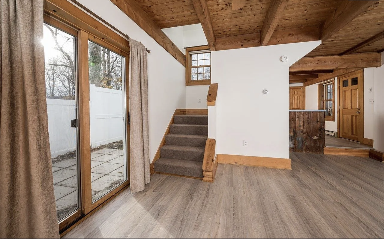 2426 Garfield St #24 - Photo 7 of 17