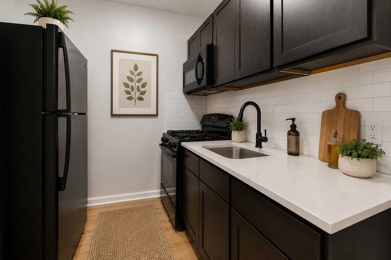 339 Washington St #2 - Photo 6 of 8