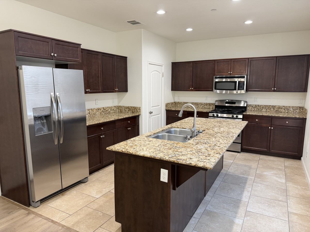 1774 Burgundy Way #NA - Photo 5 of 16