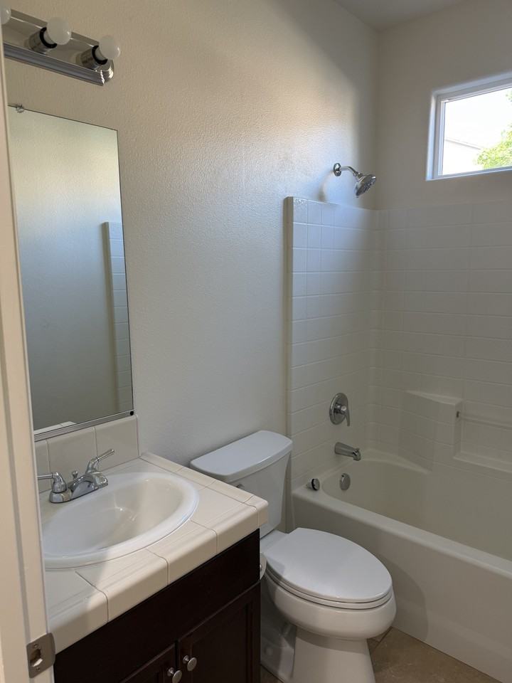 1774 Burgundy Way #NA - Photo 7 of 16