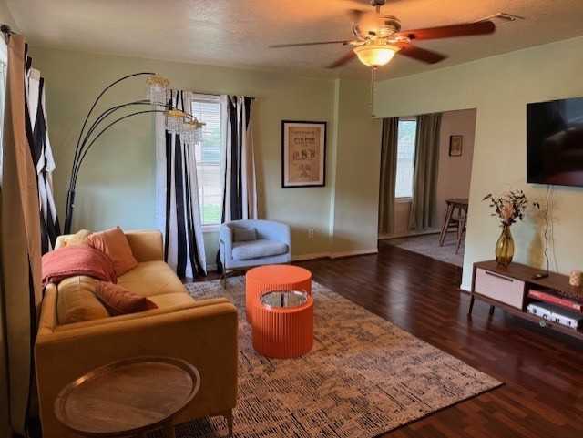 4907 Culmore Dr #NA - Photo 2 of 17