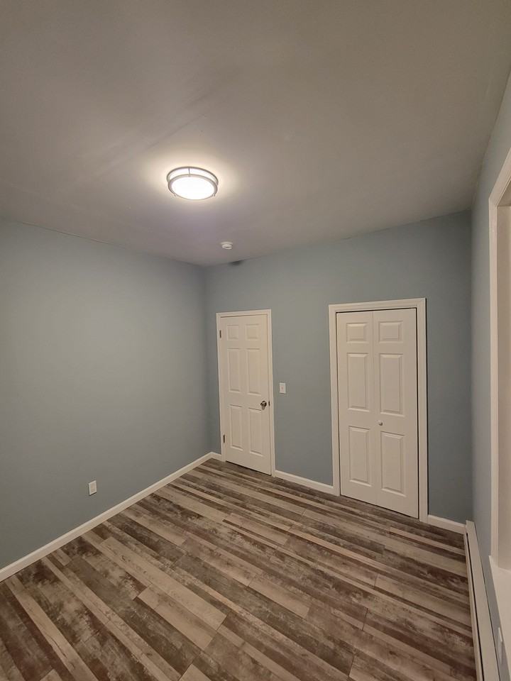 47 Williams St #1 - Photo 4 of 19