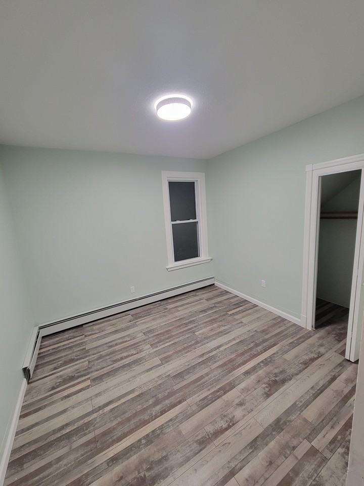 47 Williams St #1 - Photo 7 of 19