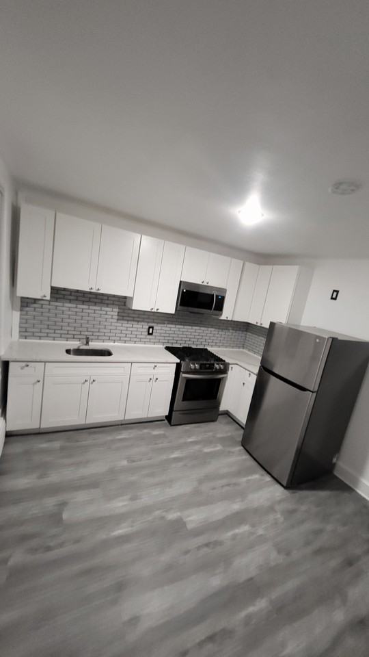 397 Rector St #2 - Photo 4 of 8