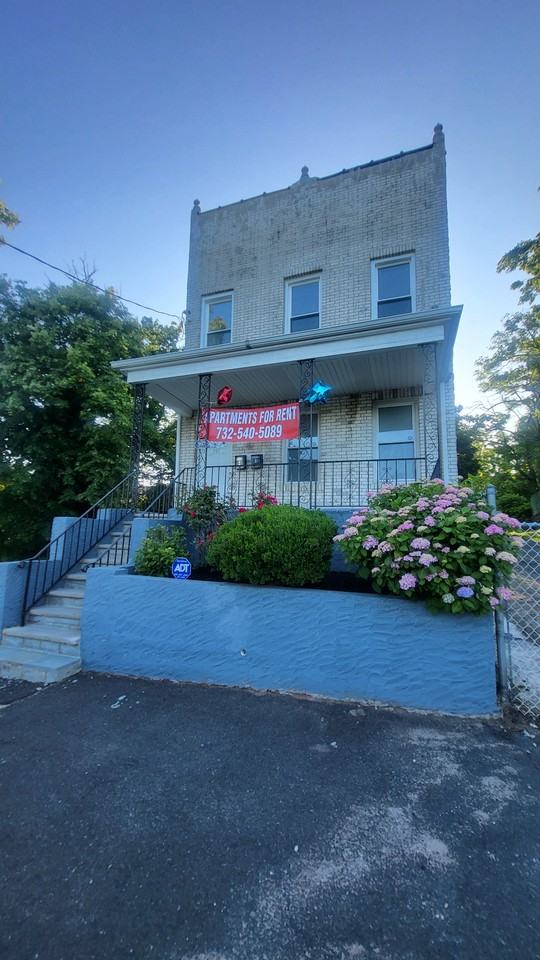 397 Rector St #2 - Photo 5 of 8