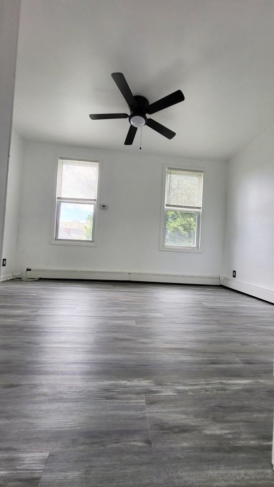 397 Rector St #2 - Photo 7 of 8