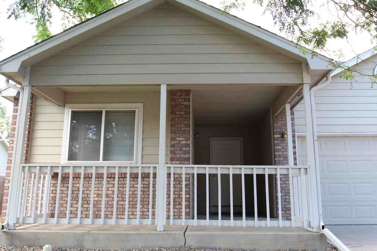 762 Kaitlyn Cir #NONE - Photo 3 of 29