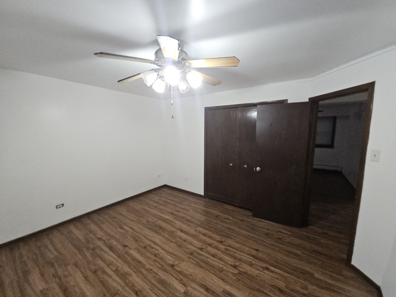 1860 State St - Photo 4 of 12