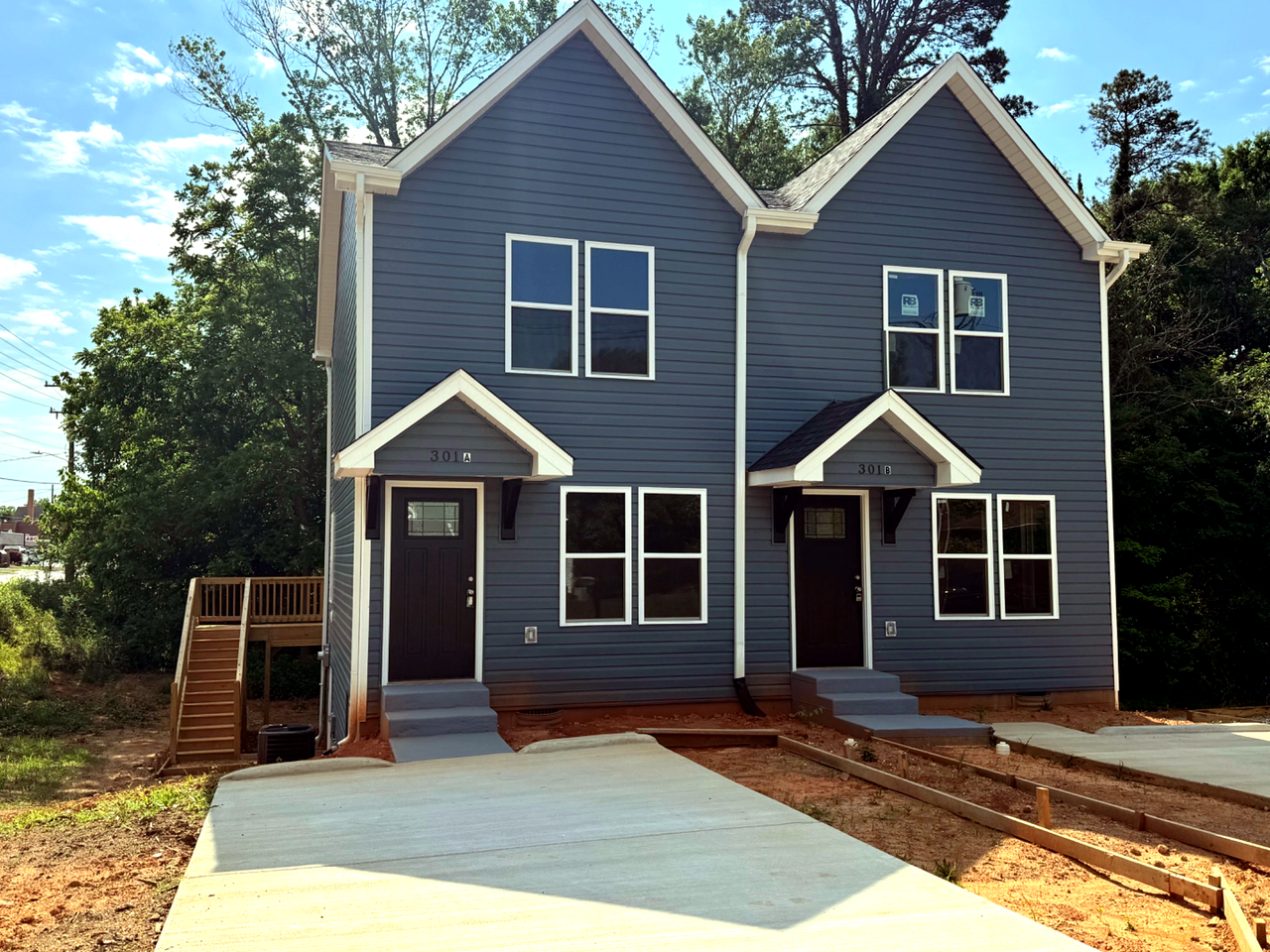301 Dahl St #A - Photo 2 of 11