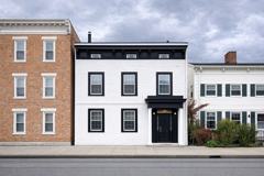 208 Warren St #3 - Photo 1 of 1