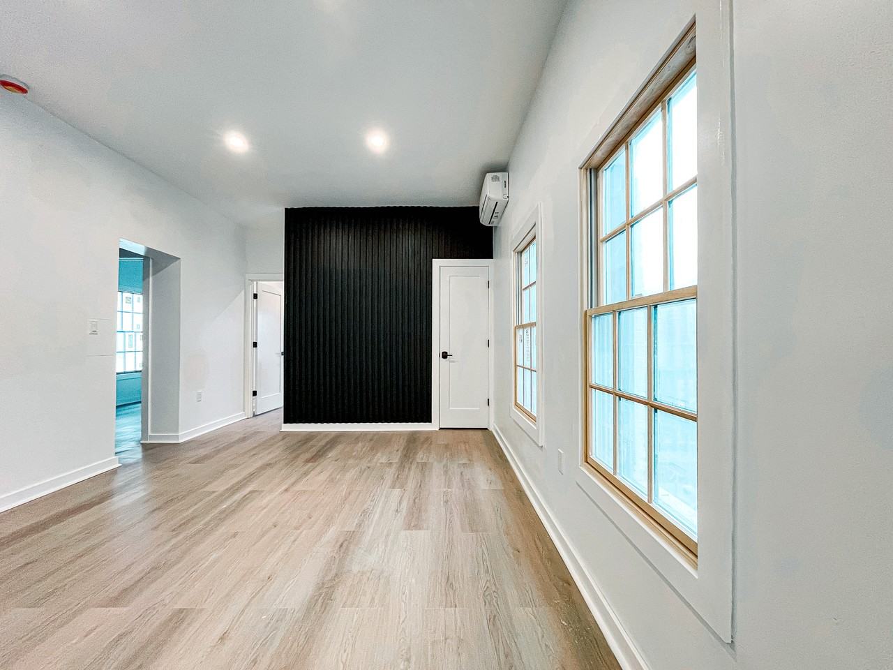 208 Warren St #3 - Photo 2 of 13