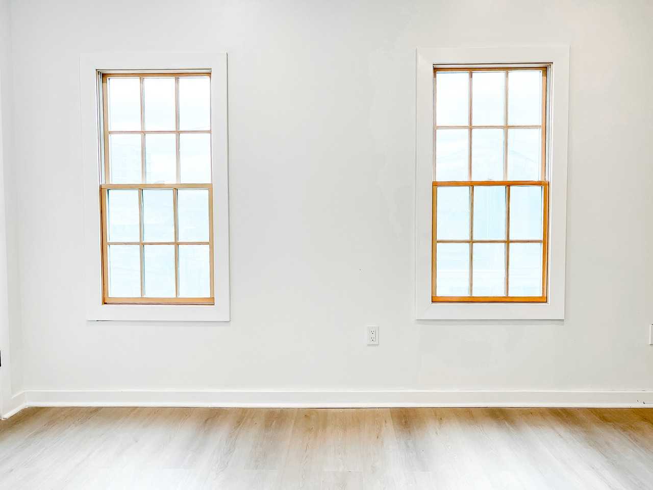 208 Warren St #3 - Photo 4 of 13