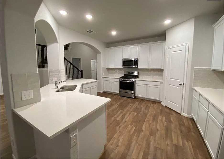 208 Clear Fork Loop #NA - Photo 6 of 20