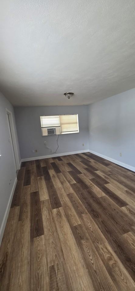 2252 Maple Ave #2254-1 - Photo 5 of 25