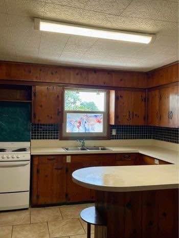 817 Honore Ave #NA - Photo 4 of 10