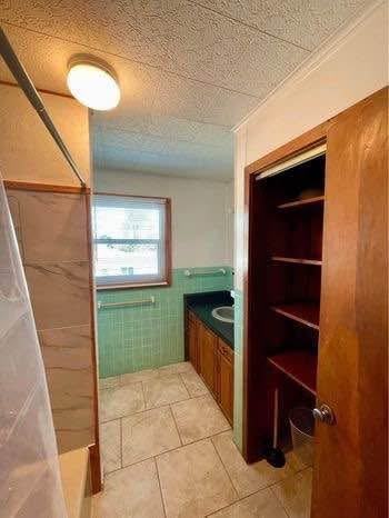 817 Honore Ave #NA - Photo 7 of 10