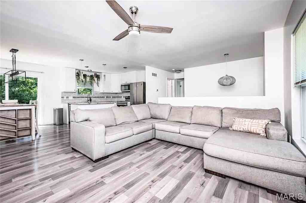 92 W 3rd St #NA - Photo 3 of 20