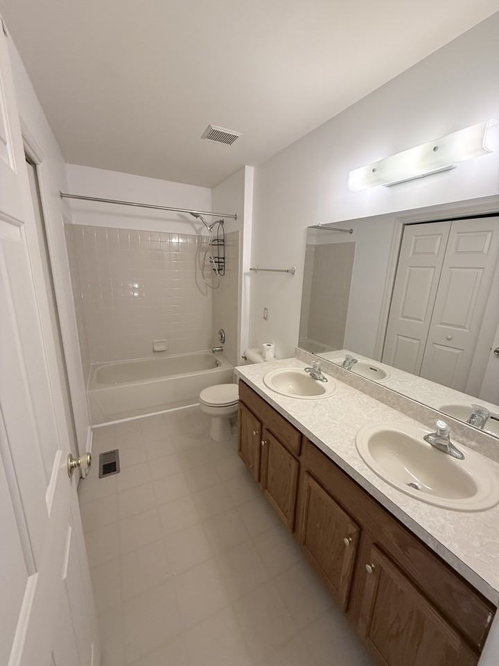 63 Lower Ridge View Cir #D - Photo 6 of 21