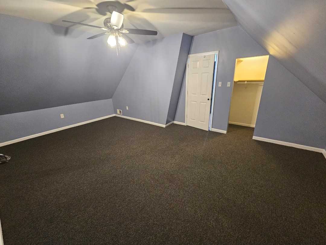 1540 W 71st St #NA - Photo 5 of 5
