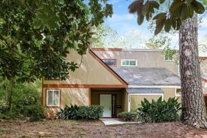 featured image of 3419 Cobbs Ferry Dr