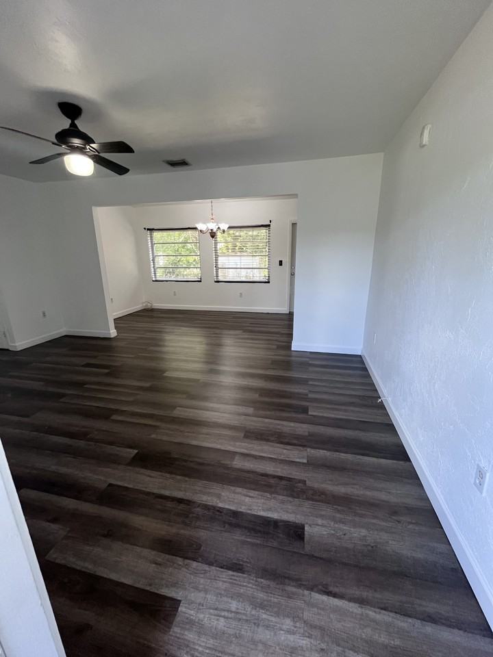 230 Nw 151st St #NA - Photo 6 of 17