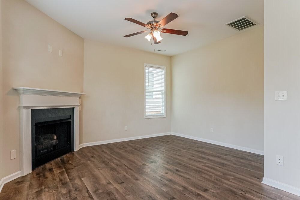 113 Pumpkin Hill Rdg - Photo 4 of 19