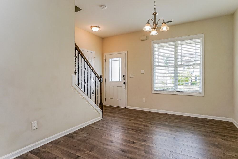 113 Pumpkin Hill Rdg - Photo 7 of 19