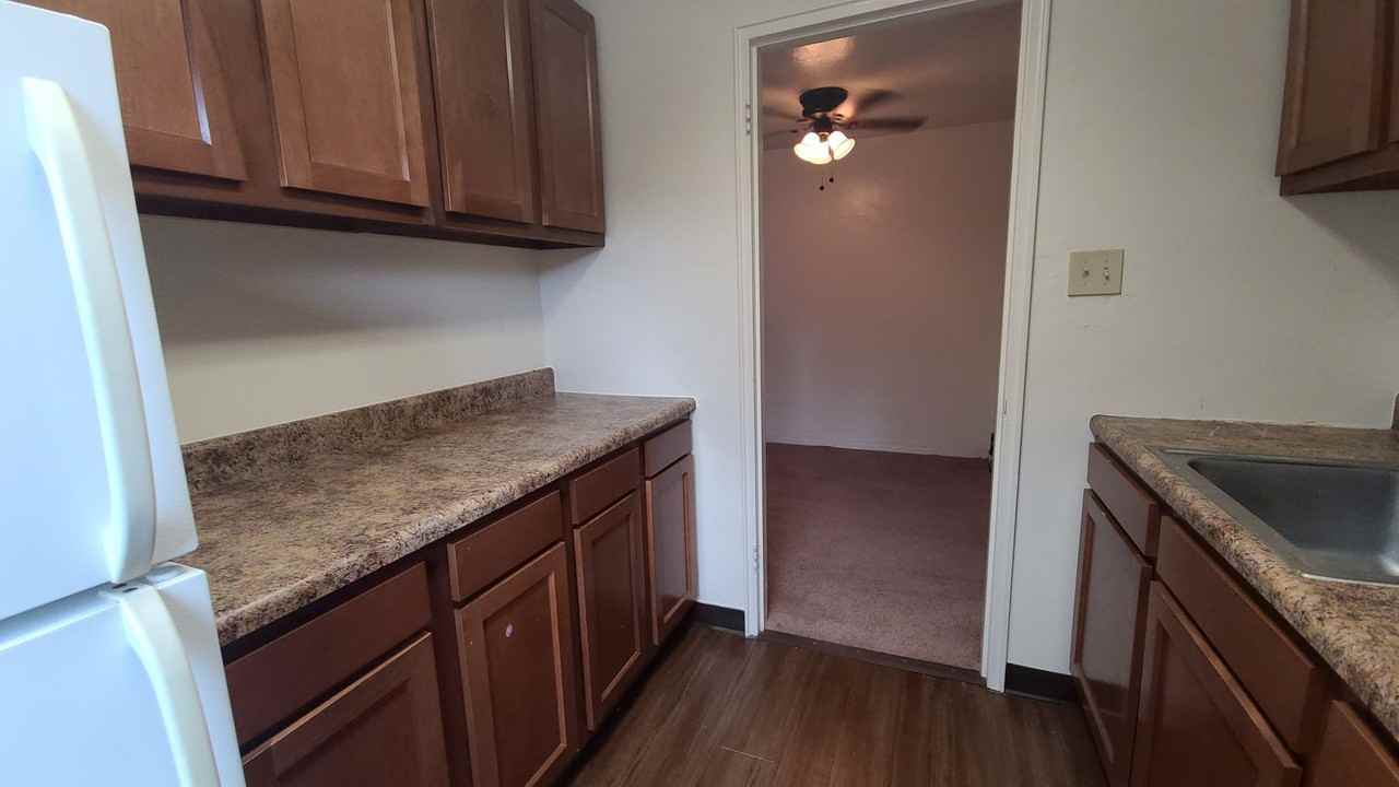 Abbeyville Apartments Associates LP - Photo 5 of 9