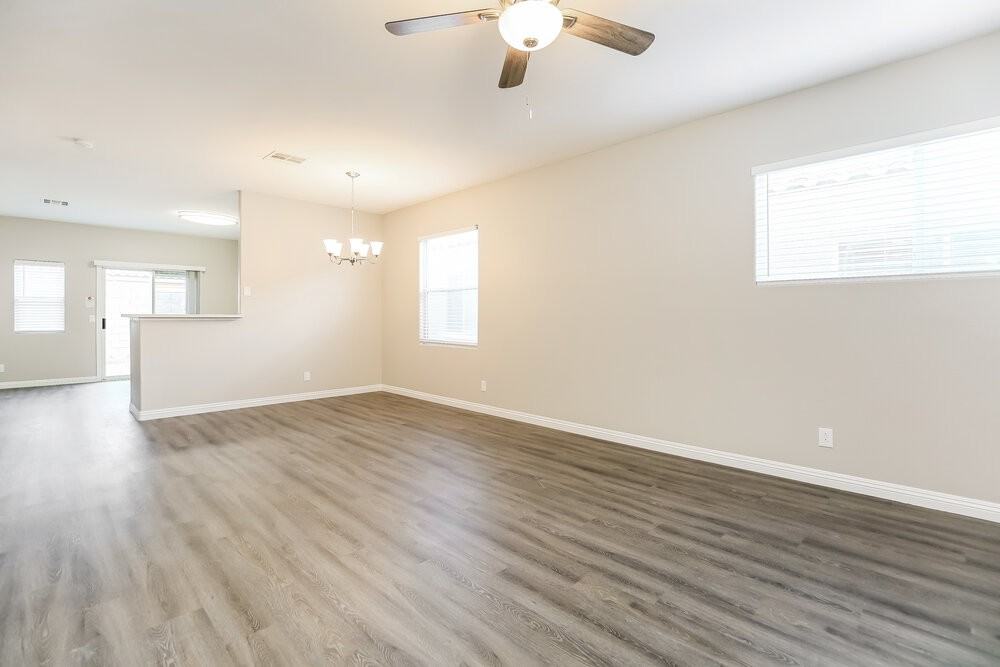 9878 Mackovski Ct - Photo 5 of 19