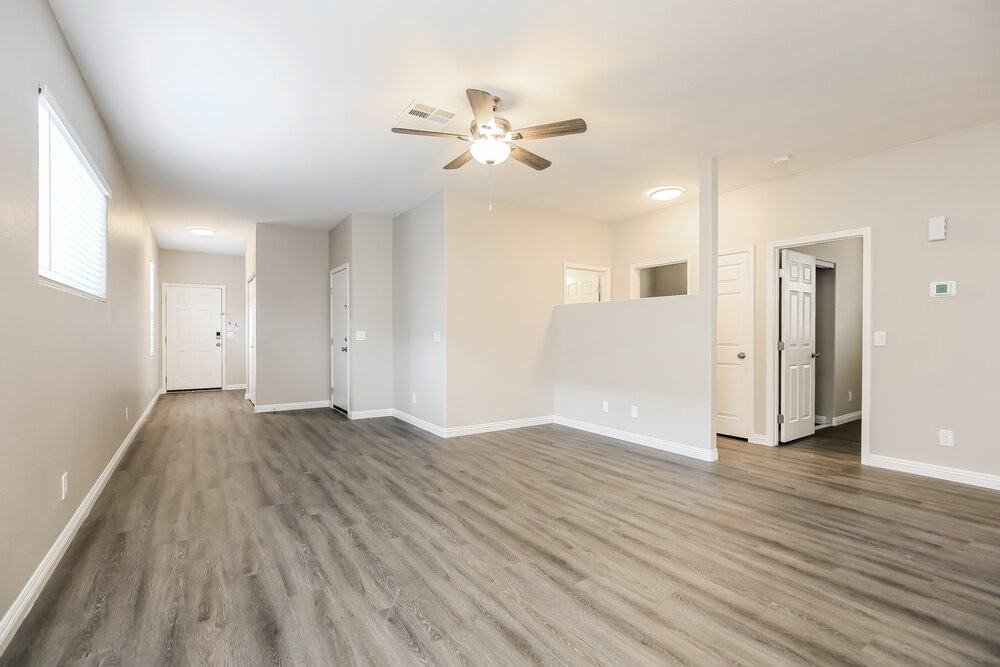 9878 Mackovski Ct - Photo 6 of 19