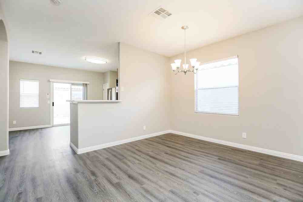 9878 Mackovski Ct - Photo 7 of 19